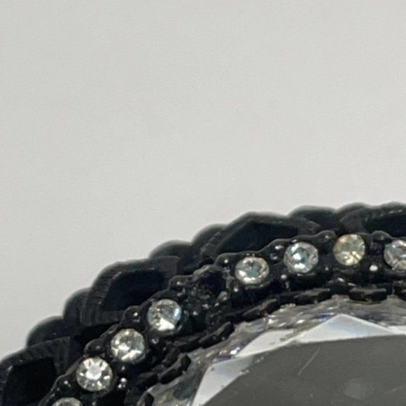 Black Tone Clear Glass Cameo Crystal Rhinestone Brooch 2-1/4” - Picture 5 of 5